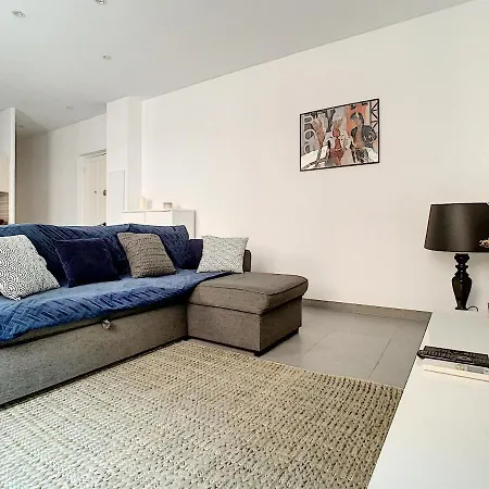 Appartement Joli F2 200m: Ajaccio (Corsica)